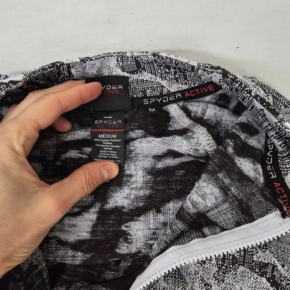 Spyder Black and White Patterned Long Sleeve Top - Picture 5 of 5